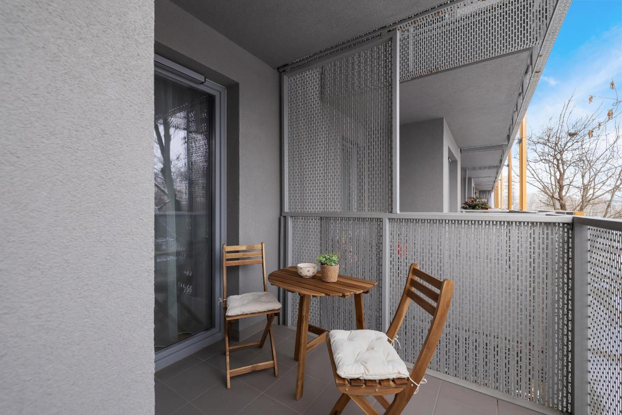 Prandoty Beautiful Apartment With Balcony Cracow By Renters Prestige Cracóvia Exterior foto